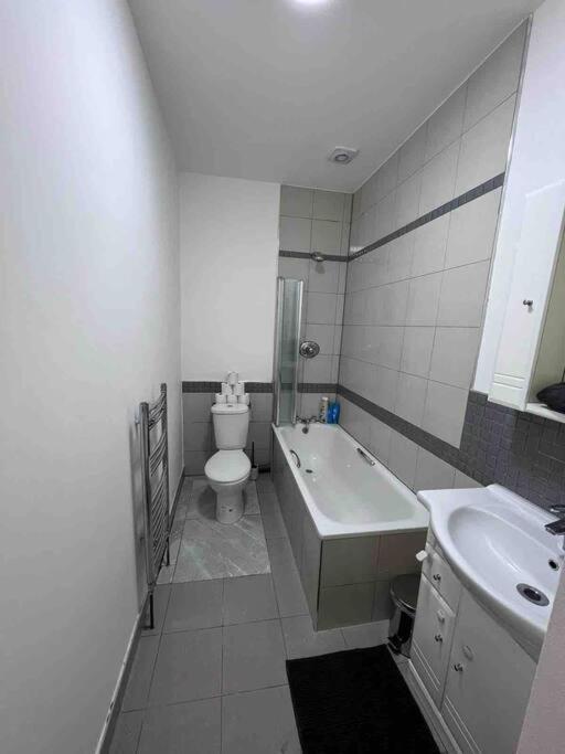 2 Bed Garden Flat West Dulwich Free Street Parking Apartamento Londres Exterior foto